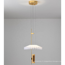 Lampe pendante acrylique en métal de lustre de style nordique pour le salon